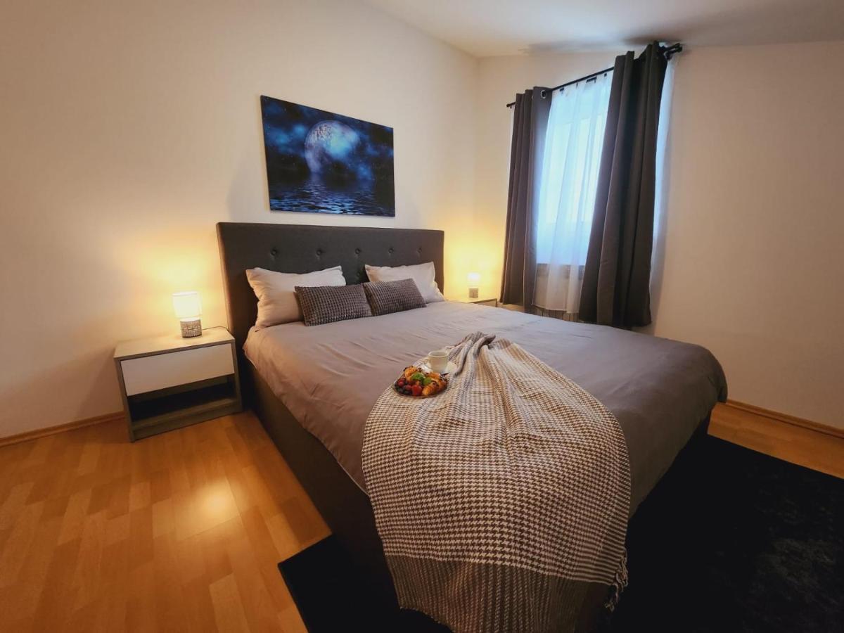 Nova Vas  Apartments Pranjic With Pool מראה חיצוני תמונה