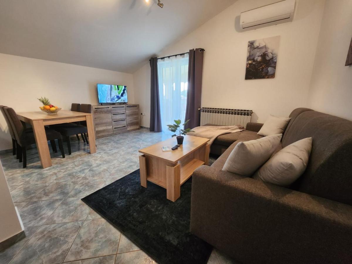 Nova Vas  Apartments Pranjic With Pool מראה חיצוני תמונה