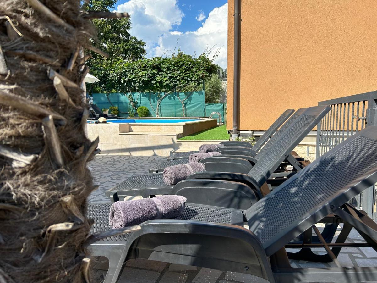 Nova Vas  Apartments Pranjic With Pool מראה חיצוני תמונה
